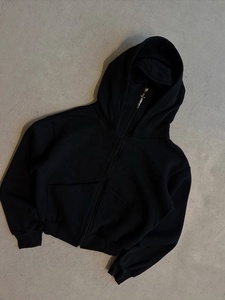 Sudadera con capucha negra de estilo urbano con cremallera, diseño de cruz con pedrería, estilo gótico oversize, de algodón y forro polar, precio mayorista - Product Image 3