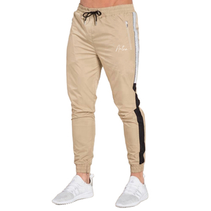 Survêtements élégants OEM en coton imprimé pour hommes, ensemble sweat-shirt et pantalon de survêtement respirant en coton avec logo personnalisé pour hommes - Product Image 4