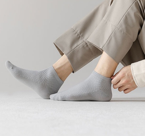 Breathable Eco-Friendly <b>Moisture</b> Control Crew Athletic <b>Socks</b> Daily Workout Factory Made Low Price Spring Season Regular Style - Product Image 6