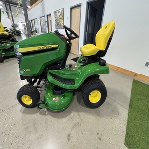 รถตัดหญ้าพรีเมียม John Deere รุ่น X370 ปี 2026 สำหรับการดูแลสนามหญ้าระดับมืออาชีพ พร้อมเครื่องยนต์ทรงพลัง พวงมาลัยบังคับลื่นไหล และระบบขับเคลื่อนที่เชื่อถือได้ทุกสภาพอากาศ - Product Image 4