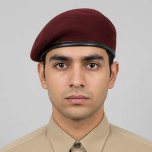 Béret en laine rayé respirant pour l'extérieur, toutes saisons, taille et couleur personnalisables - Product Image 1