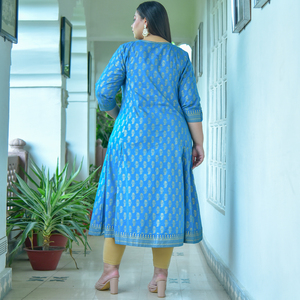 Kurta Anarkali de Algodón Color Verde Azulado, Talla Grande para Mujer, Estampado Floral Dorado, Cuello Redondo, Mangas Tres Cuartos, Ropa Casual para Fiesta - Product Image 6