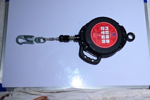 Sistema de Protección Personal Contra Caídas para Trabajos en Altura en Construcción, Andamios e Instalación Estructural - Product Image 3