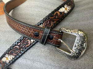 Nueva llegada hecha a mano de cuero genuino occidental a mano y estampado de flores cinturones florales Color cuero con herramientas cinturones de cintura Unisex - Product Image 5