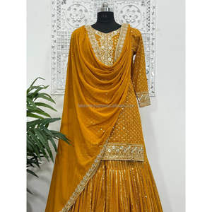 Fabzonefabindia présentant la nouvelle fête était belle broderie lourde fantaisie et haut de travail à paillettes de 5mm-Sharara avec Dupatta - Product Image 4