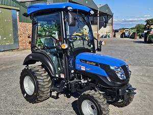 Venta al por Mayor de Tractor SOLIS S50 con Cargador Frontal y Cabina Cerrada, Tractor Agrícola Diésel de 50HP 4WD - Product Image 5