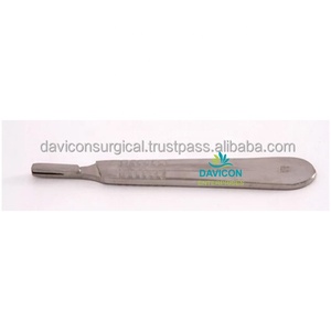 MANOPLA DE BISTURÍ DE ACERO INOXIDABLE QUIRÚRGICO DE ALTA CALIDAD PROFESIONAL N.° 3 Por DAVICON ENTERPRISES - Product Image 1