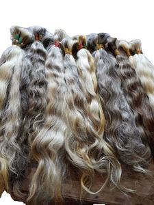 Mèches de cheveux humains indiens bruts bouclés vierges à ondulations profondes, provenant d'un seul donneur, cuticules alignées, noir naturel, style Remy Water Wave - Product Image 5