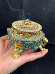 Decorative Cultural Aroma Bakhoor <b>Incense</b> <b>Burner</b> for Oud Chips Offering Timeless Interior Charm - Product Image 3