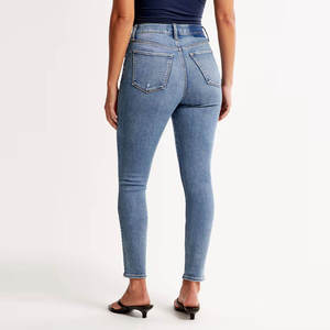 Pantalons en jean décontractés pour femmes, en coton, pour tous les jours, fabrication OEM, vente en gros, fabricant, vêtements haut de gamme, design imprimé pour femmes - Product Image 4