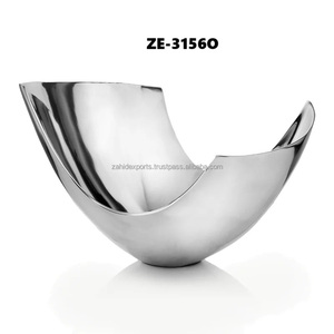 Moderna Tazón Ovalada de Metal para Servir con Asas Doradas para Presentación de Comida en Fiestas - Product Image 3