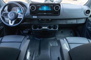 Mercedes-Benz Sprinter <span class=keywords><strong>2500</strong></span> Storyteller Overland Mode <span class=keywords><strong>4x4</strong></span> d'occasion haut de gamme 2023 ~7 700 milles - Product Image 2
