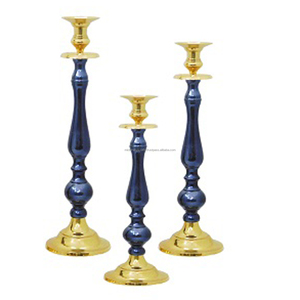 Ensemble de 2 candélabres décoratifs en métal bleu foncé et cuivre pour la maison, la décoration de mariage et de fête. - Product Image 3