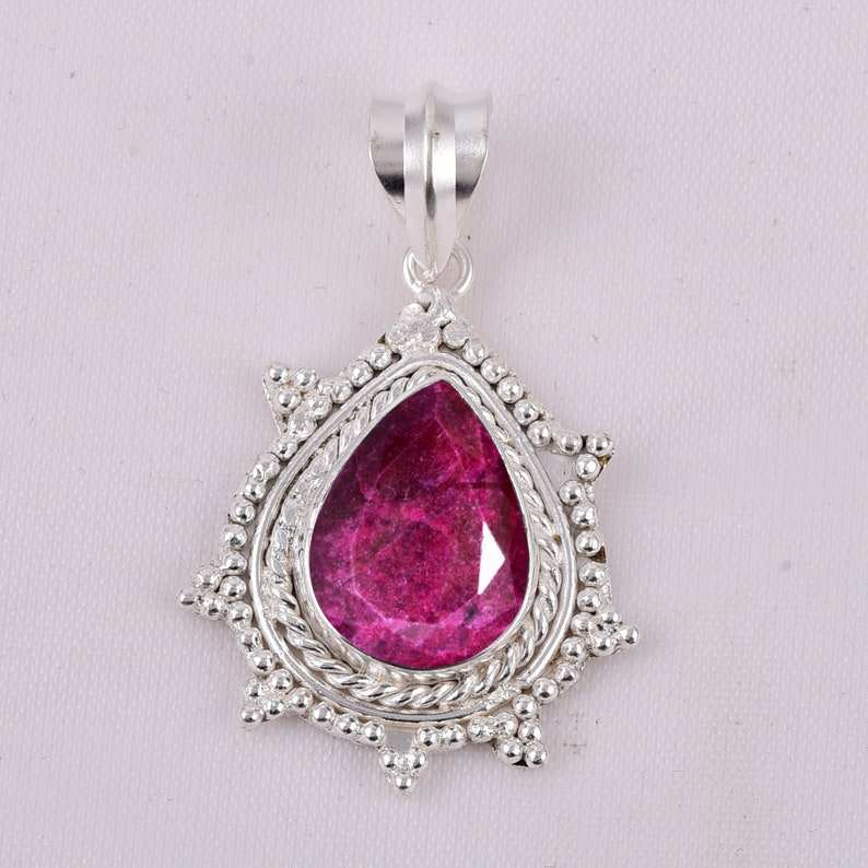 ตามภาพที่แสดง