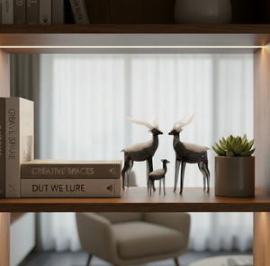 Juego de Figuras de Renos de Vidrio Borosilicato Hechas a Mano, Acabado Brillante, Colores Personalizados, Adorno Decorativo para Mesa - Product Image 3