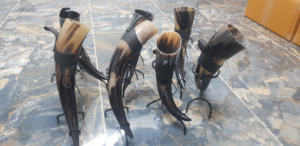 Corne à boire artisanale bon marché | Corne à boire viking 100% naturelle, corne à boire pour la bière, à vendre |   Cornes de vache à boire d'Inde - Product Image 4