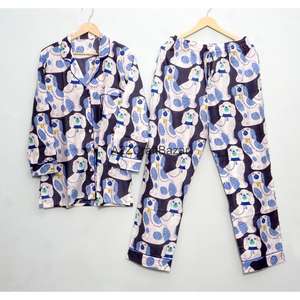 ชุดนอนผู้หญิงผ้าฝ้ายแท้ 100% ลายดอกไม้หรูหรา สวมใส่สบาย ระบายอากาศได้ดี เหมาะสำหรับฤดูใบไม้ผลิและฤดูร้อน ขายส่ง พร้อมกางเกงขาสั้นแบบถัก - Product Image 1