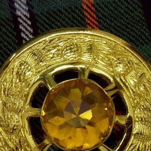 Broches celtiques écossaises OEM ODM à motif écossais, avec pierre jaune et finition dorée, 3 pouces, vente en gros 2026 - Product Image 6