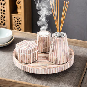 Incrustation d'os de haute qualité et brûleur d'encens arabe en nacre/oud Mubkhar avec plateau et boîte à bonbons à un prix attractif - Product Image 1