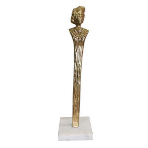 Esculturas Metálicas Modernas de Lujo Hechas a Mano - Arte de Mesa de Diseño para Graduaciones, Cumpleaños y Bodas, Disponibles al por Mayor - Product Image 1