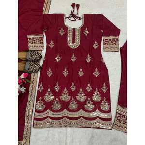 Ensemble de beaux costumes brodés pour femmes avec travail de séquence de codage - Product Image 1