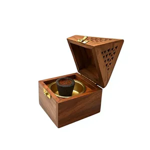 Quemador de Incienso Cónico de Madera Hecho a Mano con Base Negra y Cuenco de Latón, Soporte para Aromaterapia - Product Image 5