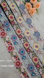 Dentelle florale brodée aux couleurs vives avec des fils colorés, idéale pour les robes, les saris, les garnitures, les artisanat et la décoration. - Product Image 3