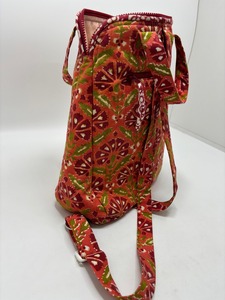 Mochilas acolchadas hechas a mano para viajes y estilo de vida, diseños personalizados OEM, exportaciones al por mayor a nivel mundial. - Product Image 5