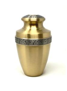 Urne funéraire en laiton sculptée, décorations dorées avec feuilles et fleurs gravées, style américain, capacité de 200 pouces cubes - Product Image 4