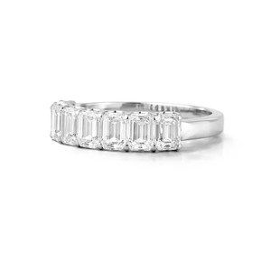 Bague de mariage demi-éternité en or rose massif 10K 14K 18K avec diamant de laboratoire taille émeraude certifié IGI, clarté DEF VS VVS - Product Image 5