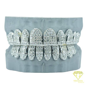 Grillz personnalisé 10 dents en Moissanite VVS, entièrement serti, style Hip Hop, bijoux fins de luxe unisexe par Trisha Jewels - Product Image 4