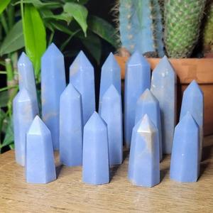 Torre de Cristal de Angelita Natural Tallada Plana con Punta Impresa, Pulida a Mano, Gema Azul para Meditación, Reiki y Chakra - Product Image 2