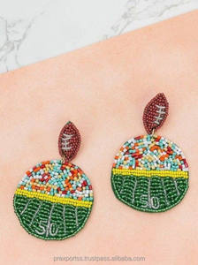 ต่างหูทำมือรูปต้นคริสต์มาสหลากสีประดับลูกปัดโลหะผสม สำหรับทุกเพศ สไตล์เทศกาล ประดับลูกปัดเม็ดเล็ก ห้อยระย้า ชุบทอง เหมาะสำหรับงานปาร์ตี้ น่ารัก - Product Image 6