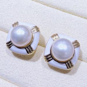 Zhuji Women's Natural Freshwater <b>Pearl</b> <b>Earrings</b> Simple Versatile Square Design Light Luxury <b>White</b> <b>Pearls</b> - Product Image 1