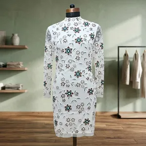 Vestido de Noche Blanco con Bordado Floral, Vestido Midi de Fiesta de Manga Larga, Vestido de Cóctel con Superposición de Tul sin Mangas - Product Image 1