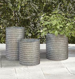 Macetas Metálicas de Estilo Costero con Detalles de Cuerda y Diseños Marinos en Relieve para Jardín Exterior - Product Image 1