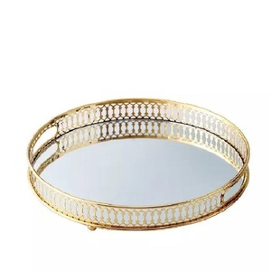 Elegant Oval Metal <b>Storage</b> Tray With Geometric Cutout Design Gold Finish Modern Decorative Tray For <b>Table</b> Use - Product Image 4
