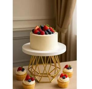 Exclusivo Soporte para Pastel de Metal Dorado, Diseño Elegante, Hecho a Mano, Ecológico, Forma/Color Personalizado, Alta Calidad, Resistente - Product Image 1