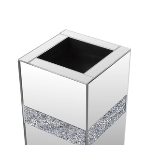 Vase de table moderne en métal transparent, support décoratif pour fleurs, pour la maison, intérieur haut de gamme, vente en gros - Product Image 4