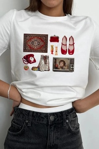 เสื้อยืดผู้หญิงสีขาว พิมพ์ลายดิจิทัล คอเต่า แขนสั้น สวมใส่สบาย ผ้าเจอร์ซีย์คอตตอน 100% ทรงปกติ ป้องกันรังสียูวี แห้งเร็ว - Product Image 4