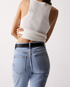 Jeans de mezclilla ajustados de cintura alta con botones y estilo desgastado para mujer - Product Image 2