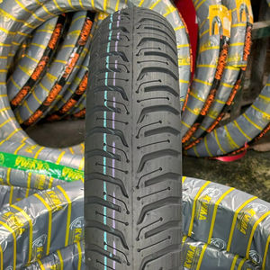 ยางรถสกู๊ตเตอร์ยางธรรมชาติ KUMA รุ่นใหม่ ปี 2026 K139 80/90-14 แบบไม่มียางในและยางนอก คุณภาพสูง รับประกัน 12 เดือน เหมาะสำหรับการเดินทางประจำวัน - Product Image 1