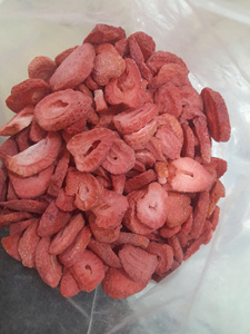 Trozos de Fresa Seca Premium de Vietnam, Ingrediente de Fruta Natural para Repostería, Postres, Mezclas de Granola y Té, y Elaboración de Snacks - Product Image 3