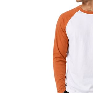 Camiseta de Manga Larga Raglán Blanca y Naranja Quemada para Hombre, Cuello Redondo, Algodón Premium, Estilo Casual, Béisbol, Personalizable OEM, Ropa Urbana - Product Image 3
