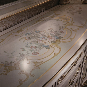 Juego de Comedor Chateau The Plaza de Lujo en Madera de Teca Pintada a Mano, Colección de Muebles Clásicos de Estilo Provincial Francés - Product Image 2