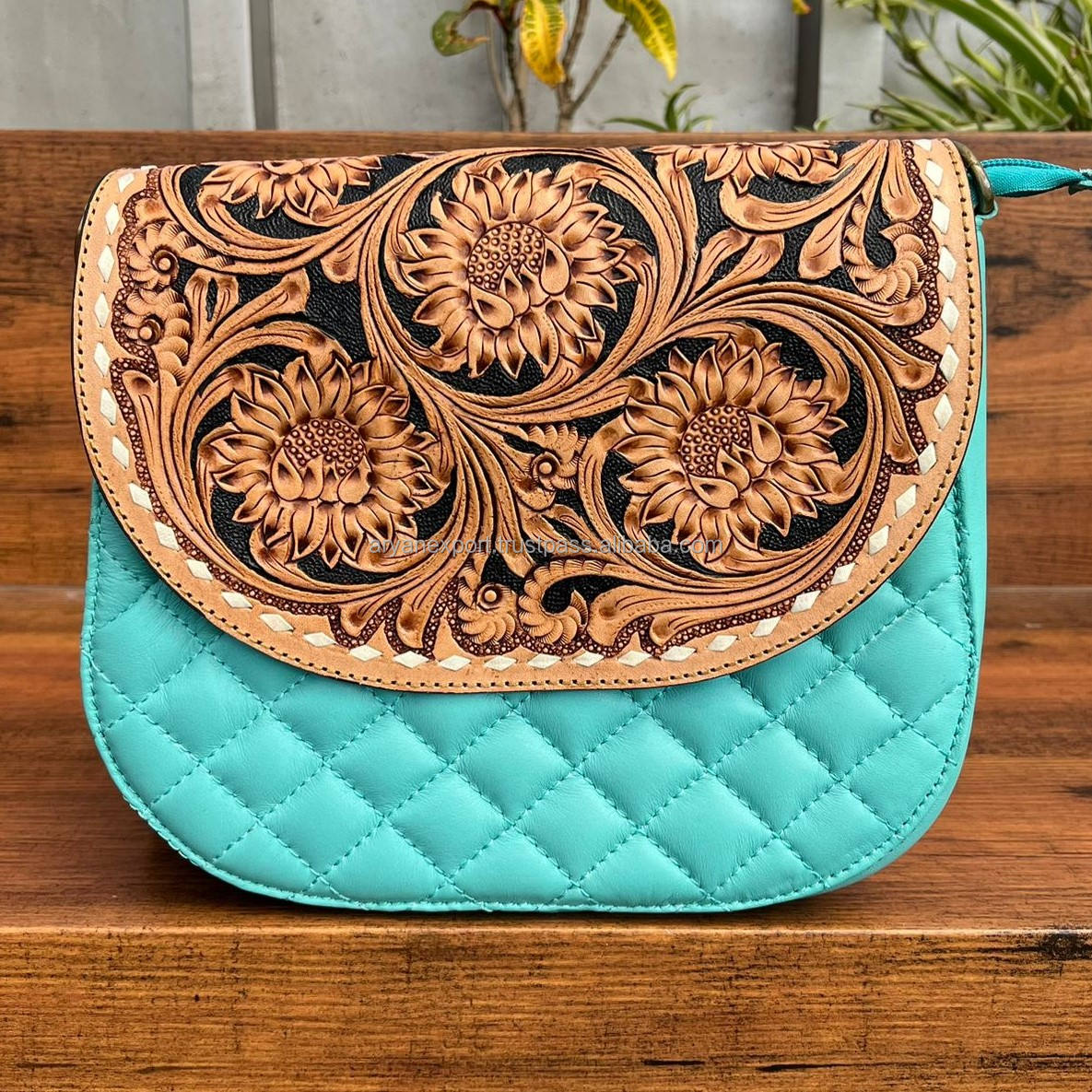 สีเทอร์ควอยซ์