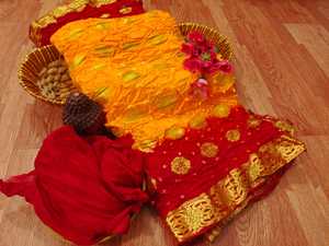 Premium <b>Art</b> Silk Bandhani Saree for Women Festival Wedding Party Wear - Product Image 1