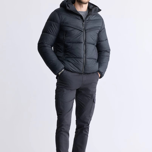 Blousons matelassés confortables, à séchage rapide, personnalisés, de haute qualité, unisexes, prix de gros, fabrication en usine, couleur et logo personnalisés - Product Image 3