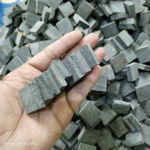 Cuerno de Búfalo Negro Natural Ecológico, Cuadrado, Hecho a Mano, Moderno, Disponible en Varias Espesores al Mejor Precio - Product Image 4