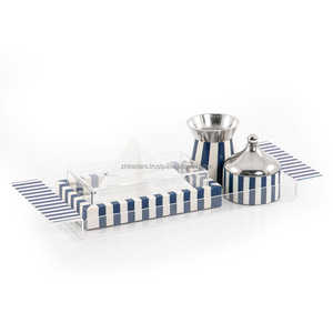 Ensemble cadeau artisanal pour un usage festif et spirituel de luxe, encens Oud Pearl Harmony avec incrustation de résine, brûleur à encens et ensemble de pots en acrylique - Product Image 1